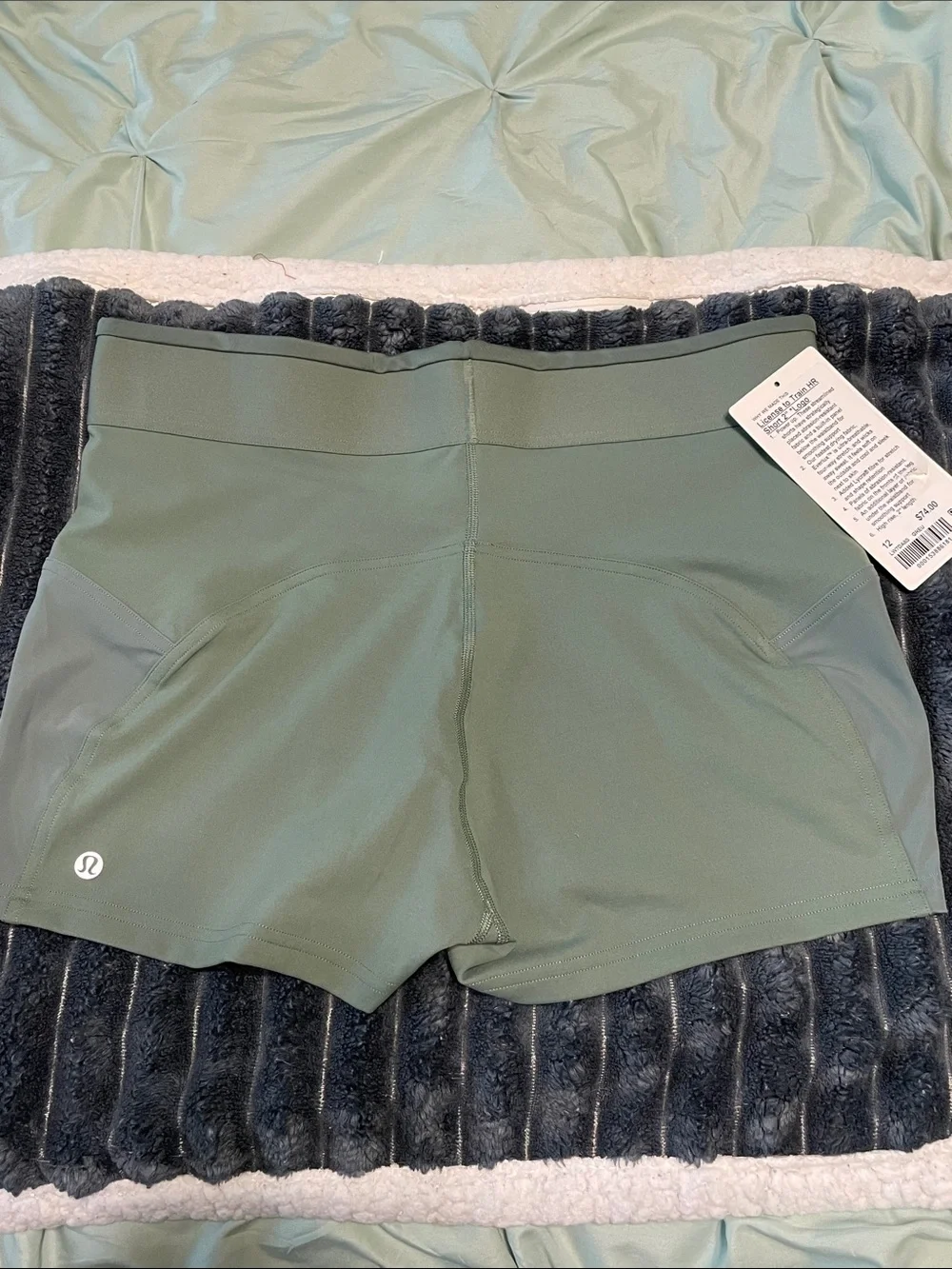 Lululemon NWT License to Train HR 2” Logo Shorts Womens Size 12 Grey Eucalyptus - Picture 8 of 10